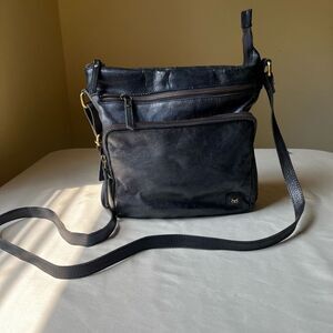 Wise‎ Owl Leather Crossbody Bag Faded Navy Blue Zip Closure Brass Hardware
